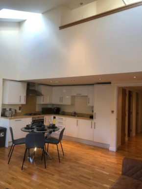 Private Parking 2 Bed 2 bath